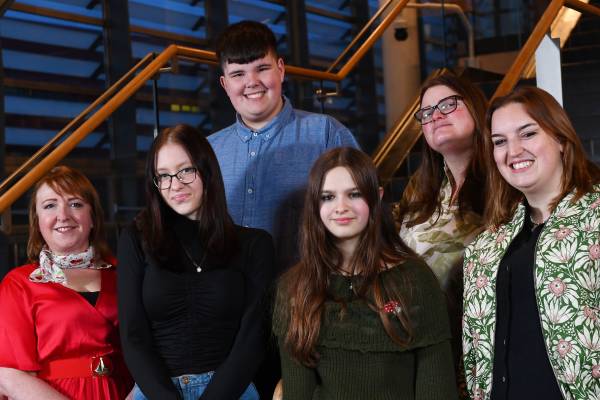 Clwb Ieuenctid Fferm Gymunedol Abertawe