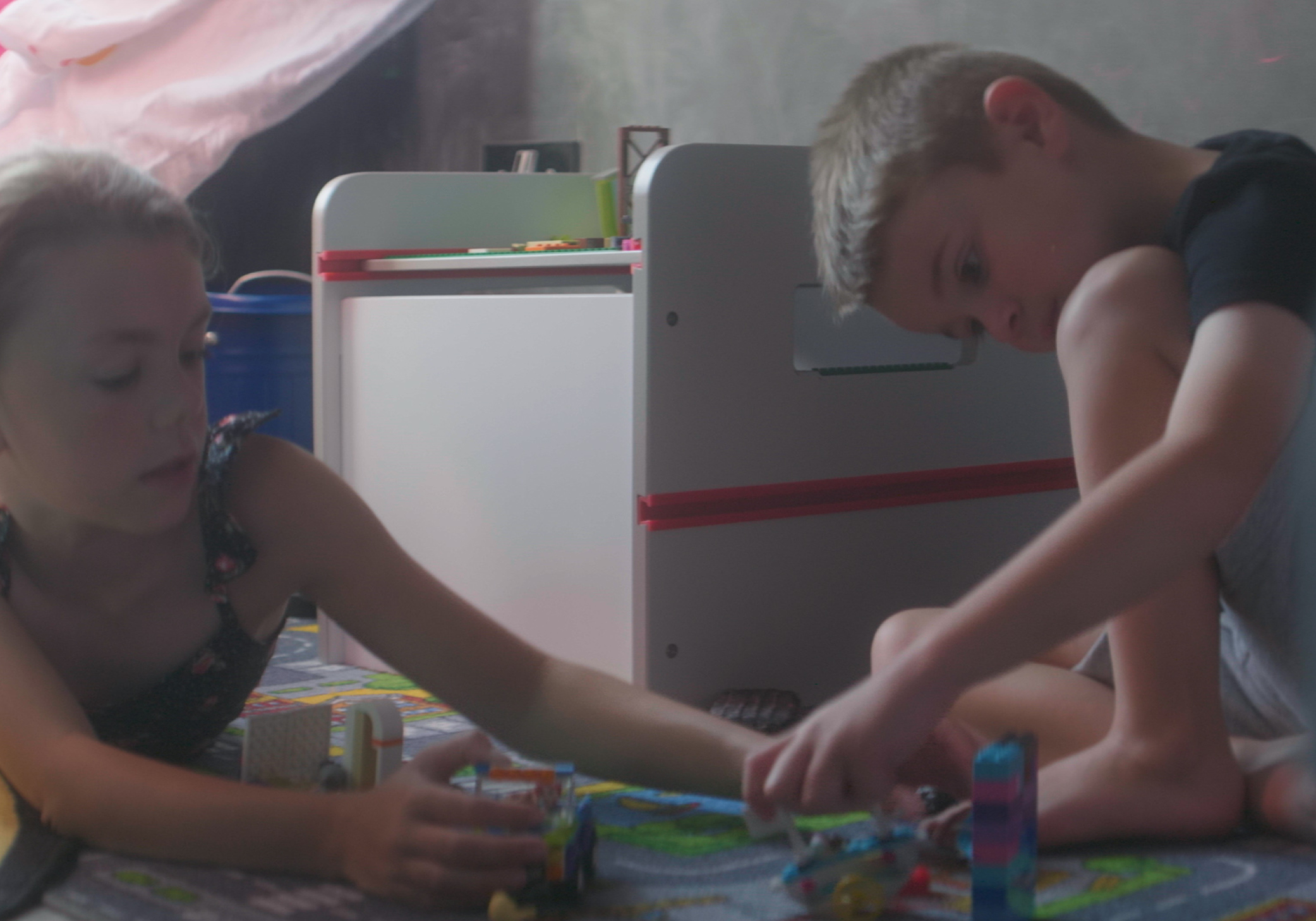 Gofal plant ac ysgol: 4 i 7 oed