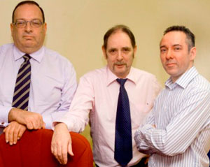 Tîm yr Uned Genau a'r Wyneb Abertawe